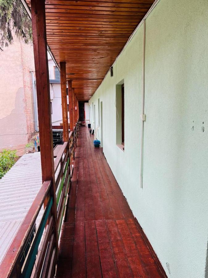 Zen Hostel Cluj-Napoca Exterior photo